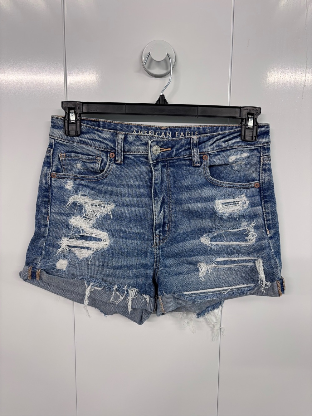 American Eagle Mom Short Distressed Denim Stretch Ripped Size 8 Woman’s Summer